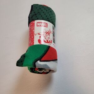 Marvel Spider-Man Holiday Plush Throw - Red and Green